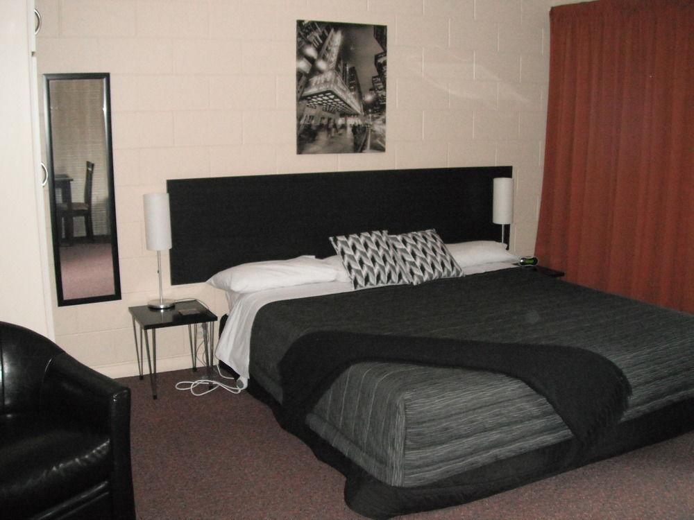 Central Gateway Motel Cromwell Zewnętrze zdjęcie
